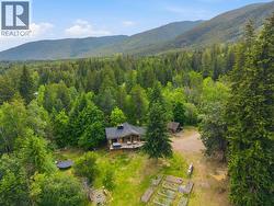 5150 49 Street NW Salmon Arm, BC V1E 3A6