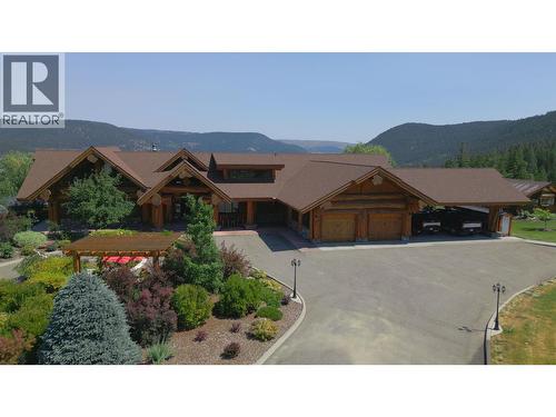1255 Prosperity Way, Williams Lake, BC - Outdoor With Facade