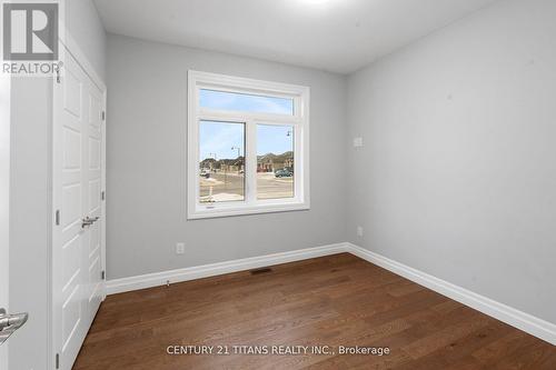 19 Tracy Drive, Chatham-Kent, ON - Indoor Photo Showing Other Room