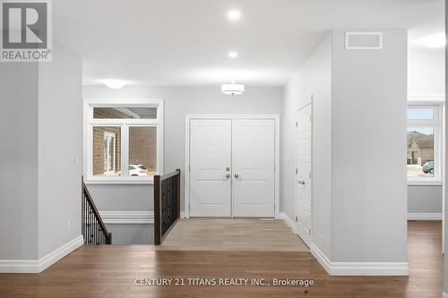 19 Tracy Drive, Chatham-Kent, ON - Indoor Photo Showing Other Room