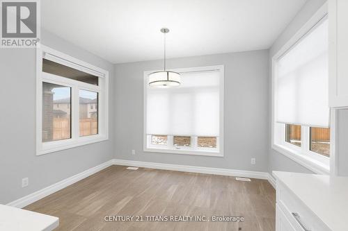 19 Tracy Drive, Chatham-Kent, ON - Indoor Photo Showing Other Room