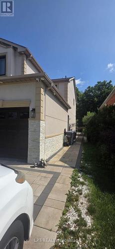 3577 Colonial Drive, Mississauga, ON - Outdoor