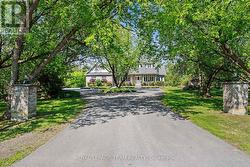 3 KIMINI DRIVE Ottawa, ON K2S 1S6