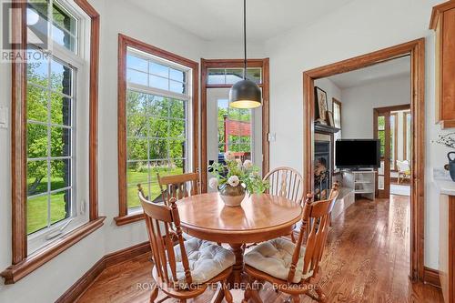3 Kimini Drive, Ottawa, ON - Indoor Photo Showing Dining Room