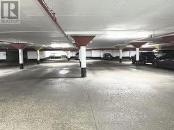 Single-level Garage - 
