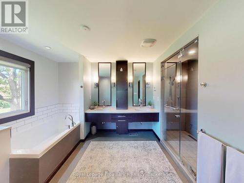 100 Bay Breeze Street, Prince Edward County (Ameliasburg Ward), ON - Indoor Photo Showing Bathroom