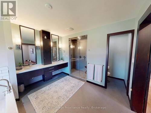 100 Bay Breeze Street, Prince Edward County (Ameliasburg Ward), ON - Indoor Photo Showing Other Room