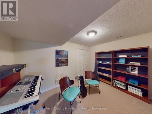 100 Bay Breeze Street, Prince Edward County (Ameliasburg Ward), ON - Indoor Photo Showing Other Room