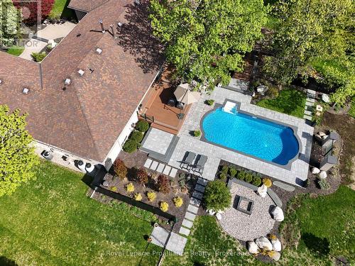 100 Bay Breeze Street, Prince Edward County (Ameliasburg Ward), ON - Outdoor With In Ground Pool