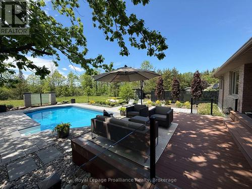 100 Bay Breeze Street, Prince Edward County (Ameliasburg Ward), ON - Outdoor With In Ground Pool With Backyard