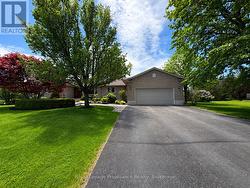 100 BAY BREEZE STREET  Prince Edward County (Ameliasburg Ward), ON K8N 0L4