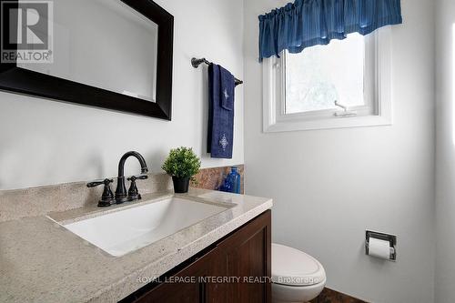 2414 Mcgee Side Road, Ottawa, ON - Indoor Photo Showing Bathroom
