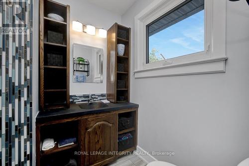2414 Mcgee Side Road, Ottawa, ON - Indoor