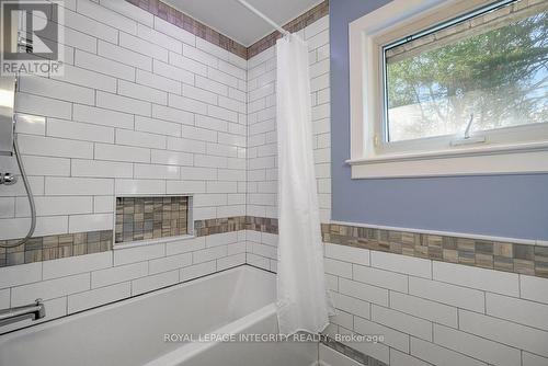 2414 Mcgee Side Road, Ottawa, ON - Indoor Photo Showing Bathroom