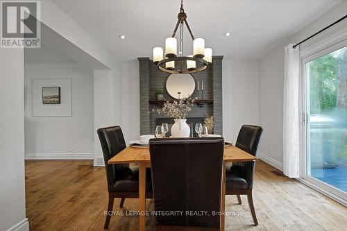2414 Mcgee Side Road, Ottawa, ON - Indoor Photo Showing Dining Room