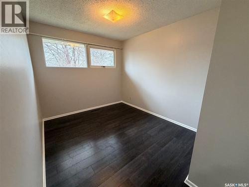 70 Lindsay Drive, Saskatoon, SK - Indoor Photo Showing Other Room