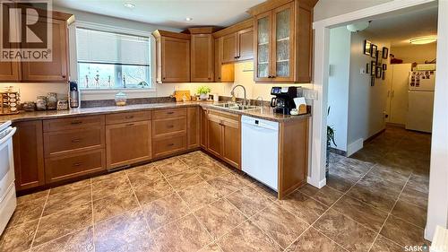 East Craik Acreage, Craik, SK - Indoor Photo Showing Kitchen With Double Sink