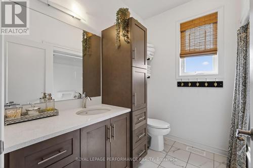 669 Bracewell Street, Mississippi Mills, ON - Indoor Photo Showing Bathroom