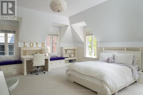 76 Binscarth Road, Toronto, ON - Indoor Photo Showing Bedroom