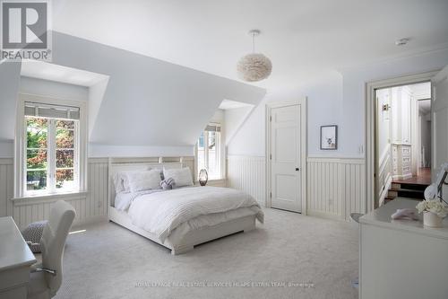 76 Binscarth Road, Toronto, ON - Indoor Photo Showing Bedroom