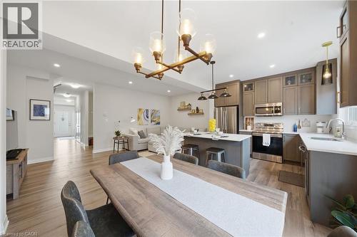 112 Jayla Lane, Smithville, ON - Indoor Photo Showing Kitchen With Upgraded Kitchen