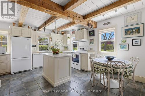 10 Drummond Street E, Kingston (Kingston East (Incl Barret Crt)), ON - Indoor