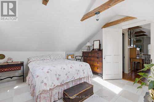 10 Drummond Street E, Kingston (Kingston East (Incl Barret Crt)), ON - Indoor Photo Showing Bedroom