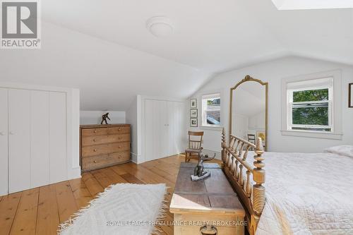 10 Drummond Street E, Kingston (Kingston East (Incl Barret Crt)), ON - Indoor Photo Showing Bedroom