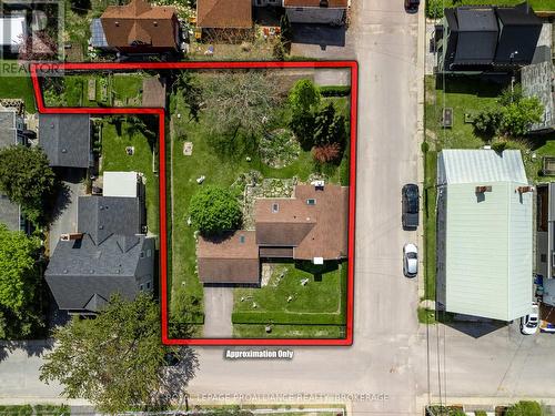 10 Drummond Street E, Kingston (Kingston East (Incl Barret Crt)), ON - Outdoor