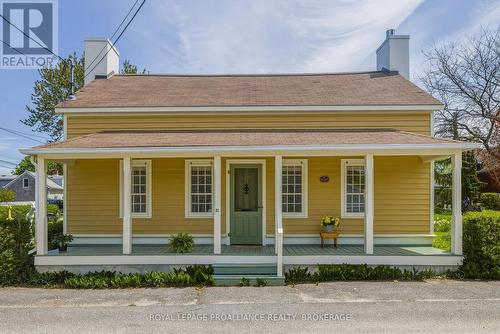 10 Drummond Street E, Kingston (Kingston East (Incl Barret Crt)), ON - Outdoor With Deck Patio Veranda With Exterior