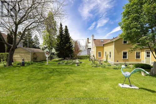 10 Drummond Street E, Kingston (Kingston East (Incl Barret Crt)), ON - Outdoor