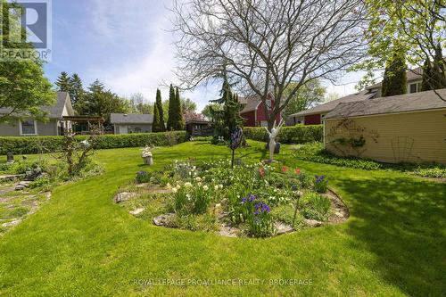 10 Drummond Street E, Kingston (Kingston East (Incl Barret Crt)), ON - Outdoor