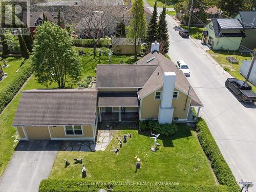 10 Drummond Street E, Kingston (Kingston East (Incl Barret Crt)), ON - Outdoor