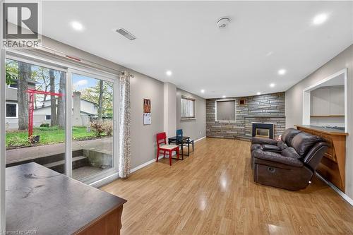 217 Pinegrove Crescent, Waterloo, ON - Indoor With Fireplace