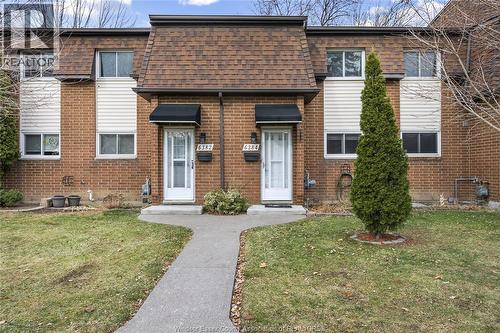 6384 THORNBERRY CRESCENT  Windsor, ON N8T 3A2