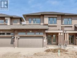 3006 SANDY ACRES AVENUE Severn, ON L3V 0Y4