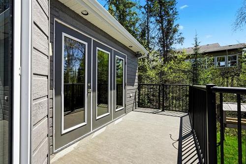 244 Spruce Land Dr, Lac Du Bonnet, MB 