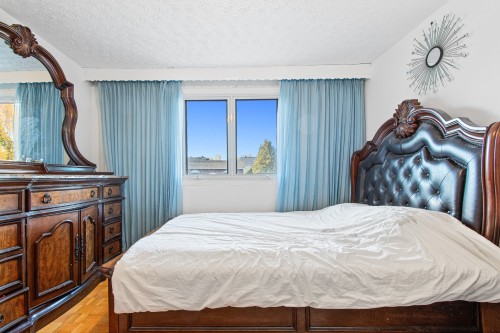 Master Bedroom - 78 Rue Trillium, Dollard-Des-Ormeaux, QC - Indoor Photo Showing Bedroom