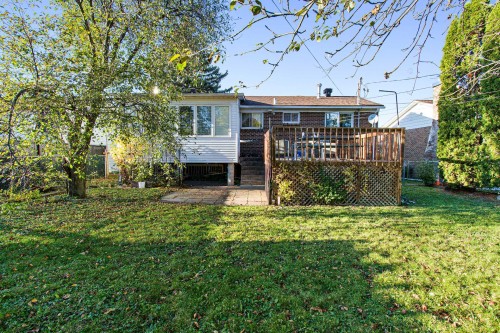 Courtyard - 78 Rue Trillium, Dollard-Des-Ormeaux, QC - Outdoor