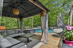 Balcony - 