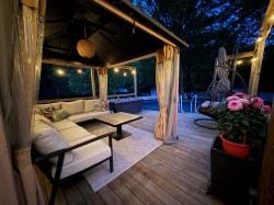 Balcony - 