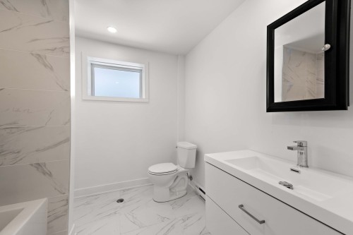 Bathroom - 12280 Boul. De La Rivière-Des-Prairies, Montréal (Rivière-Des-Prairies/Pointe-Aux-Trembles), QC - Indoor Photo Showing Bathroom