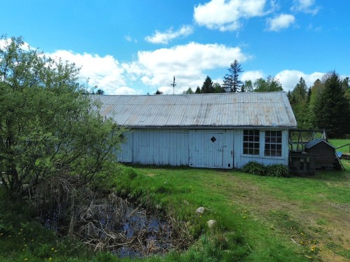 Grange - 583 Rg St-Denis, Saint-André-Avellin, QC - Outdoor
