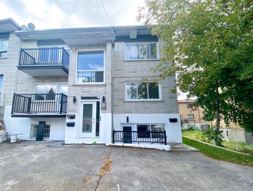 Front of Structure - 12282 Boul. De La Rivière-Des-Prairies, Montréal (Rivière-Des-Prairies/Pointe-Aux-Trembles), QC - Outdoor With Balcony With Facade