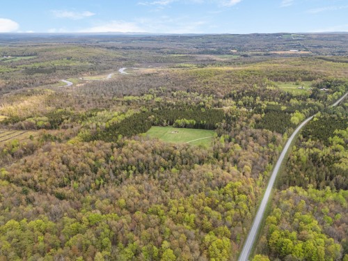 Overall view - Ch. Healy, Melbourne, QC 