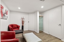 Family Room - 