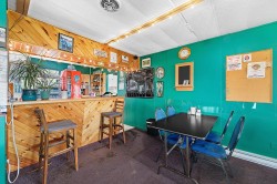 Restaurant - 
