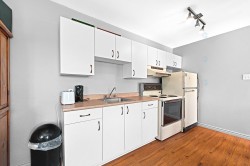 Kitchen - 