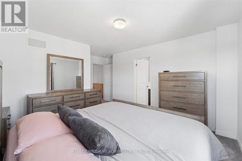 111746 Tenth Line, Whitchurch-Stouffville, ON - Indoor Photo Showing Bedroom