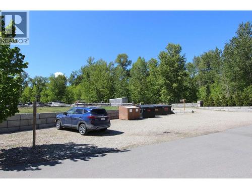 26 Cottonwood Drive, Lee Creek, BC 